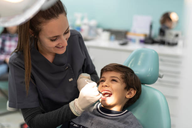 Best Emergency Root Canal Treatment in Oakwood, IL